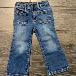 Gap Size 2T flare leg jeans with adjustable waist and fly front closure.
